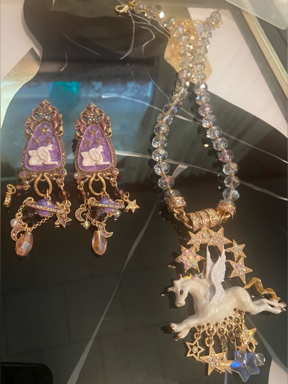 Purple Kirks Folly Unicorn Pendant/Necklace and Fanstar Earrings set #40